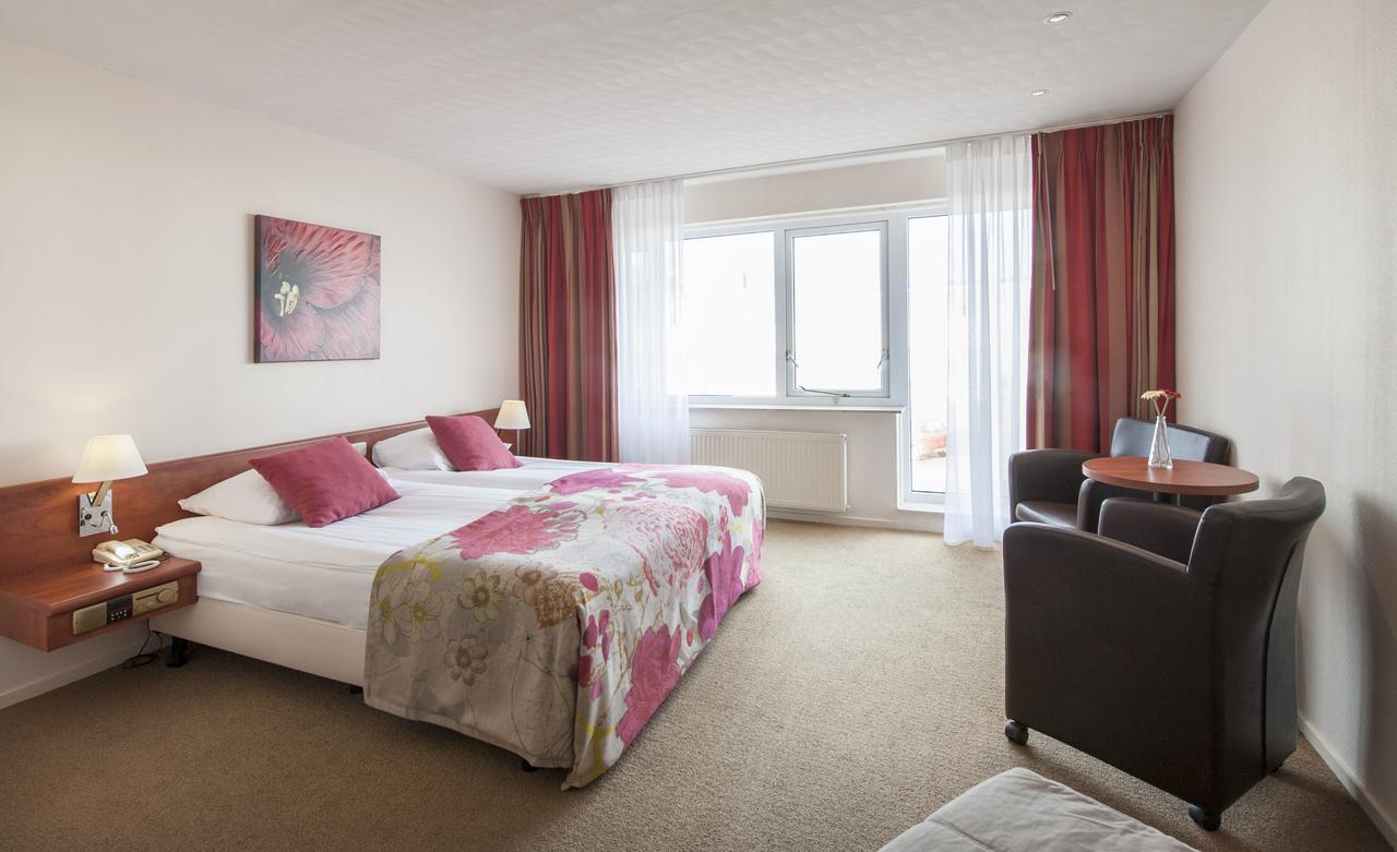 Hotel Victoria Bergen aan Zee Kültér fotó