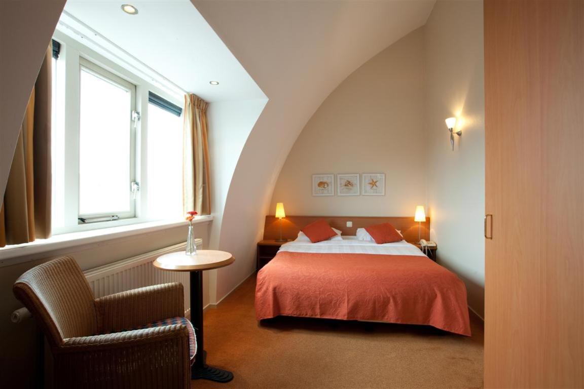 Hotel Victoria Bergen aan Zee Kültér fotó